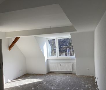 Hier macht wohnen Spaß: günstige 2-Zi.-Dachgeschosswohnung - Foto 5