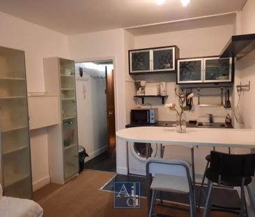 Location Appartement 1 pièce 17m² PARIS 16ème - Photo 3