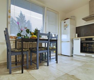 Výhľad na hrad aj Kalváriu | Zariadený 2-izbový byt 53 m² | Nitra -... - Fotografia 6