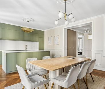 Location Appartement 7 pièces Meublé 157m² PARIS 4ème - Photo 5
