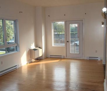 2240 Boul. Thimens - Photo 2