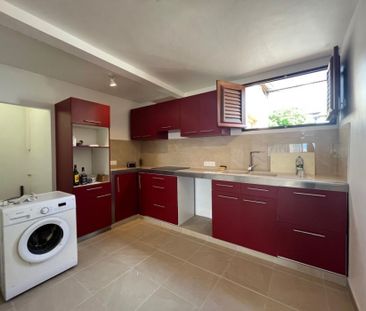 Location Maison 98.31m² 4 pièces Fort de france - Photo 5