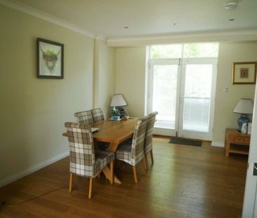 4 Rubislaw Park Crescent, Aberdeen, AB15 8BT - Photo 2