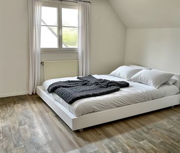 Location Maison 7 pièces 166m² - Photo 4