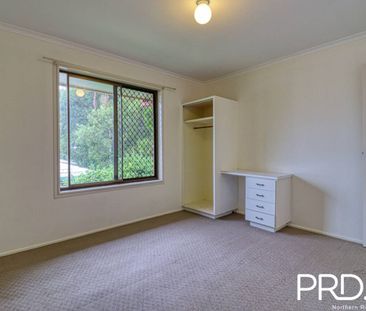 Renovated Unit - Secure Parking - Photo 1