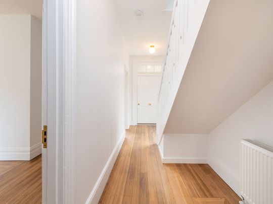 Lifestyle benefits in a prime location - Photo 1