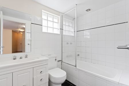 128 Cathedral Street, Woolloomooloo NSW 2011 - Apartment For Rent | Domain - Photo 5