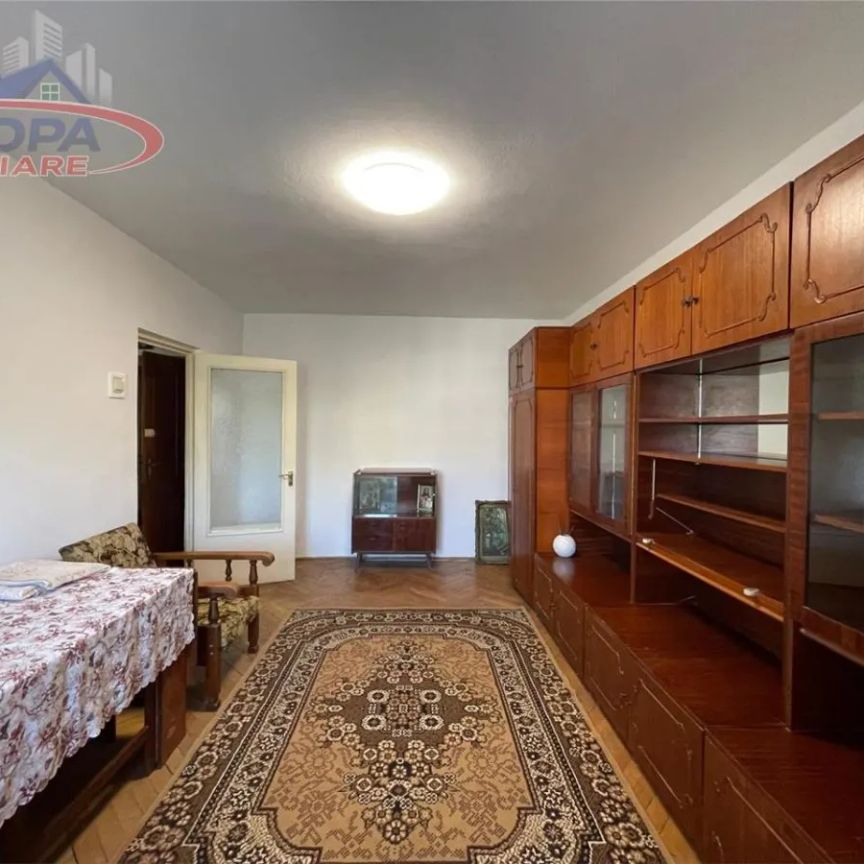 Apartament cu 2 camere de inchiriat zona centrala Tulcea - Fotografie 1