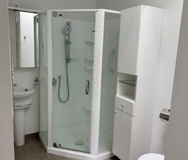 2 Bedroom 2 Bathroom Home - Photo 6