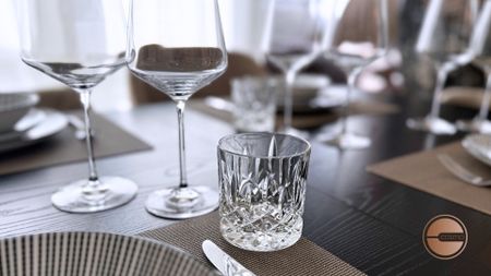 LA VIE URBAINE AU-DESSUS DES TOITS DE ZURICH-OUEST - Foto 3