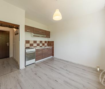 Pronájem bytu 1+1 37 m² - Fotografie 2