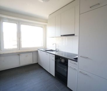 Moderne 3-Zimmerwohnung an familienfreundlicher Lage in Aesch - Foto 2