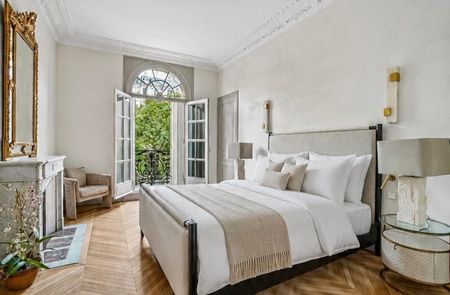Location Appartement 5 pièces Meublé 158m² PARIS 16ème - Photo 5