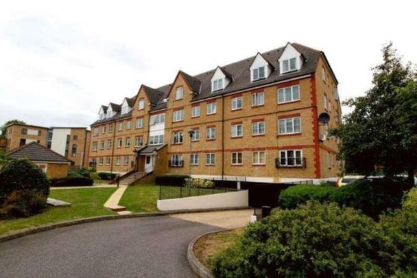 Academy Court, Borehamwood, WD6 - Photo 1