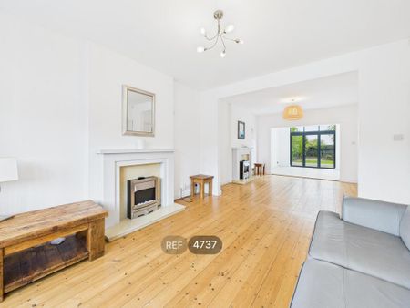 4 bedroom detached house to rent - Photo 2
