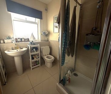 Acre Lane, Bromborough - Photo 2