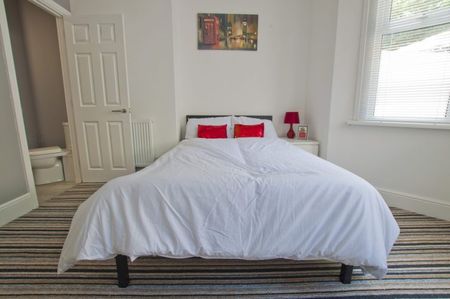 Albany Terrace, Chatham - Photo 5