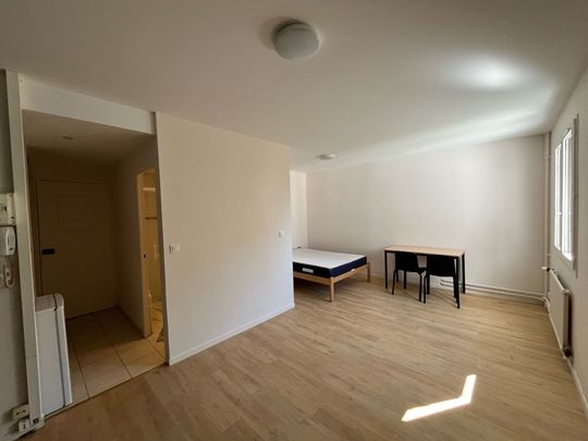Grand studio proche hyper-centre - Photo 1