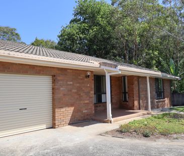 QUIET LOCATION - 3 BEDROOM UNIT - Photo 4