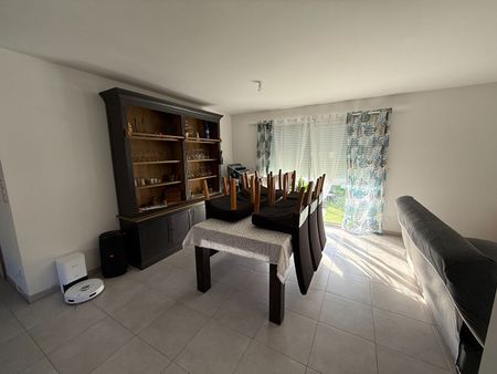 Location maison 4 pièces, 75.00m², Moutiers-les-Mauxfaits - Photo 2