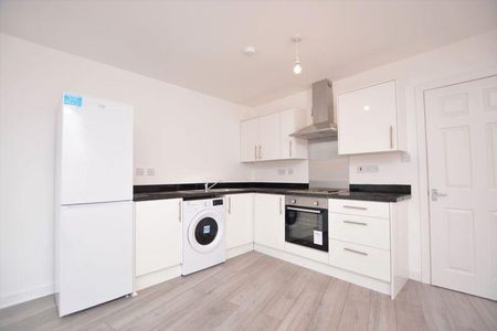 2 bedroom apartment to rent - Photo 5