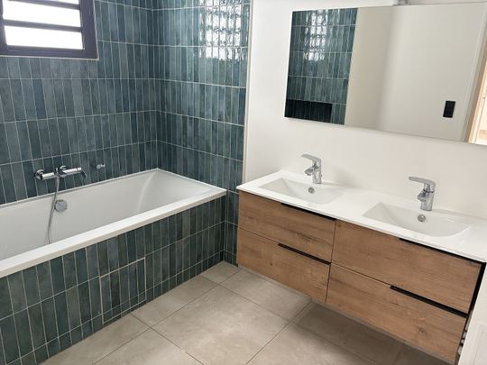 Maison Saint Paul 5 pièce(s) 116 m2 - Photo 1