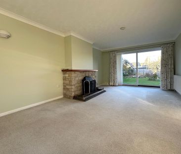 4 bedroom detached house to rent - Photo 1