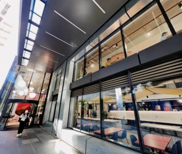 5 Bedroom Apartment(Breakfast Provided) - Photo 6