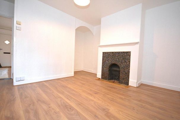 2 bedroom cottage to rent - Photo 1