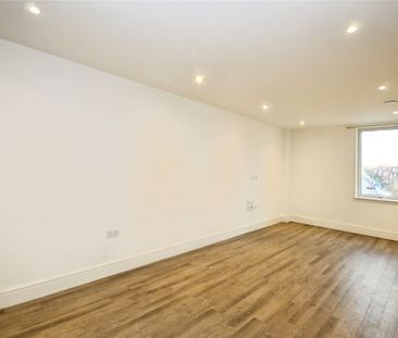 Gaumont Place, London, SW2 4GB - Photo 1