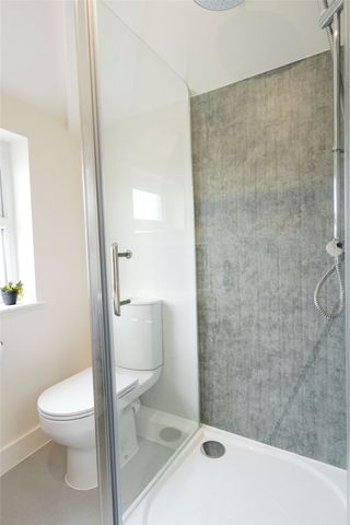 Clifton Park Road - Photo 4