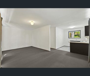 58 Gladstone Rd, Leura, NSW 2780 - Photo 3