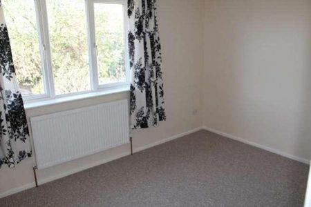 Dawson Drive, Trimley St. Mary, Felixstowe, Suffolk, IP11 - Photo 3