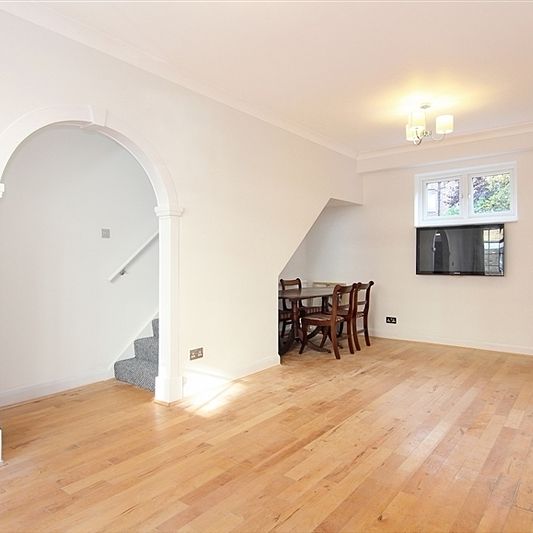 Northwick Close, NW8, London - Photo 1