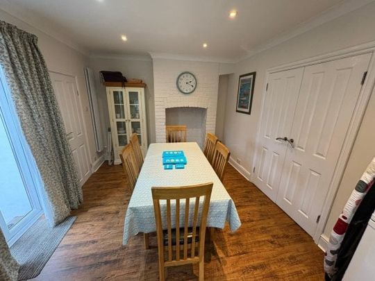 Elmbank Gardens, Paignton, TQ4 - Photo 1