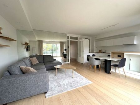 Location Appartement 3 pièces 86m² - Photo 2