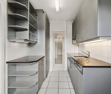 4.5 Zimmer, 86 m², 8. Stock - Photo 3