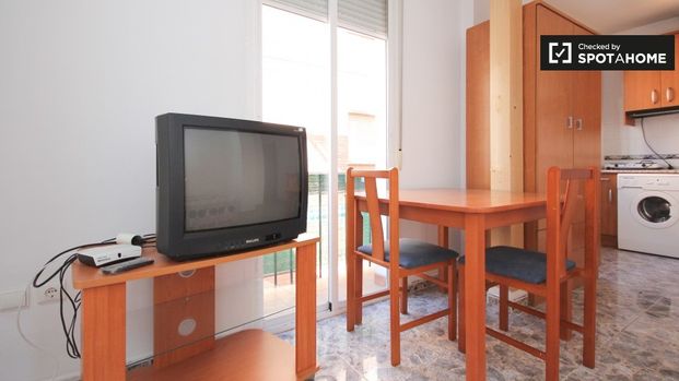 granada, Andalusia 18002 - Photo 1