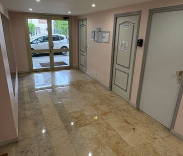 IDEAL PREMIER LOGEMENT - Photo 3