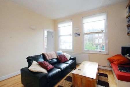 1 bedroom flat to rent - Photo 3