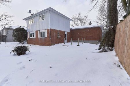 For Lease - 323 Centre Street, Shelburne, Ontario - Photo 2