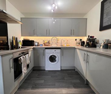 1 bedroom flat to rent - Photo 4