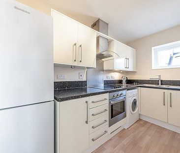 1 bedroom flat to rent - Photo 2