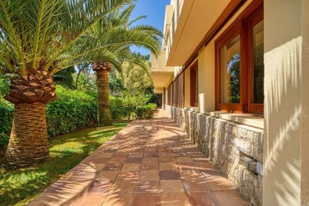 Palma de Mallorca, Balearic Islands 07013 - Photo 3