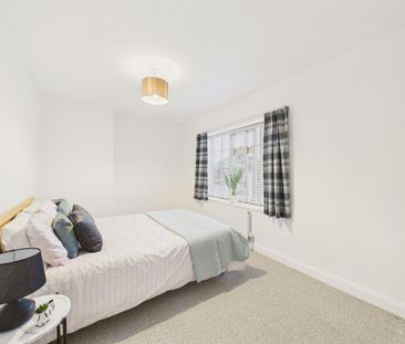 2 bedroom semi-detached house to rent - Photo 3