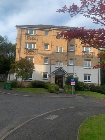 2 Bed Flat, Innellan Gardens, G20 - Photo 2