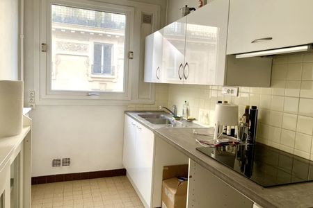 Appartement à louer à Paris 7Ème - Photo 4