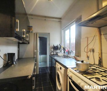 2 bedroom terraced house to rent - Photo 5