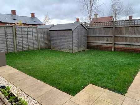 2 bedroom semi-detached house to rent - Photo 2