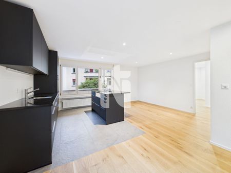 Moderne 3-Zimmer-Wohnung am Neuwilerplatz mit zwei Balkonen, eigenem Waschturm, Lift und Gemeinschaftsgarten - Foto 2